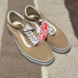 Brand New Unisex Vans